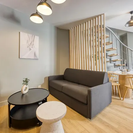Duplex Paris Apartmán *